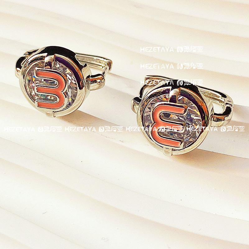 European and American Simple Metal Round Earrings for Woman Neo Gothic Girls' Fashion New Earring Sexy Accessories and Zircon