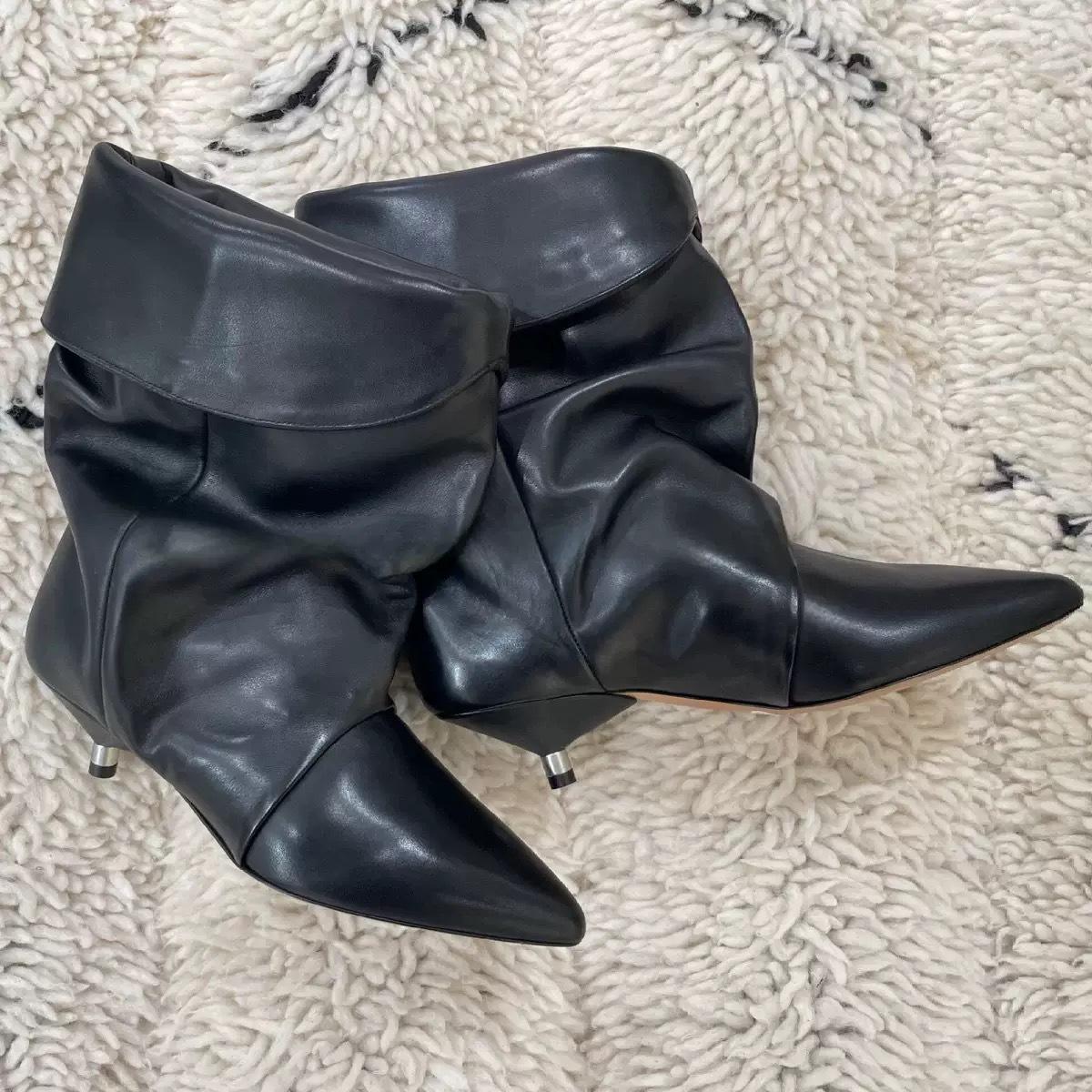 

Sheepskin version~ pointed cat heel fold pile boots women s autumn and winter new fashion casual western boots versatile short boots 40