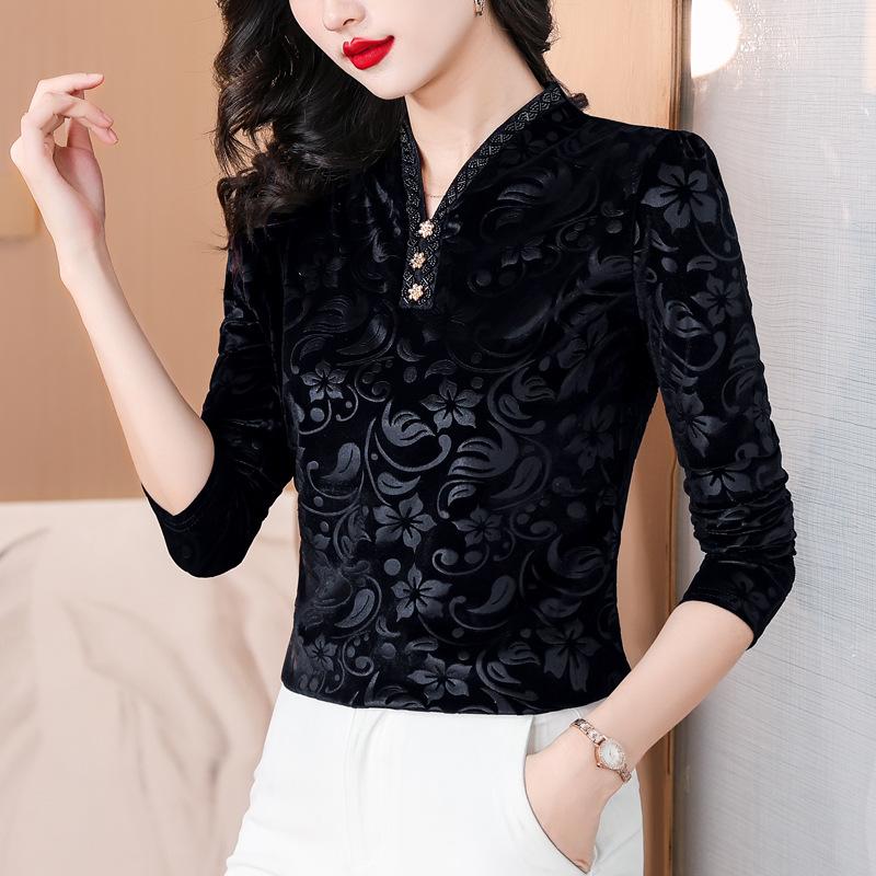 Velvet Base Shirt for Women In Autumn and Winter, New Black Slim Shirt for Women, Long-sleeved Thermal Inner Thick Top