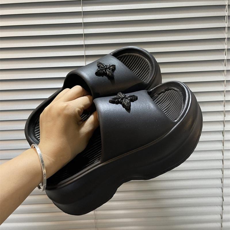

Fashion 2025 New Women s Platform Slippers Thick Sole Summer Fashion Slides Beach Sandals Anti Slip Indoor Outdoor Lightweight Shoes 36