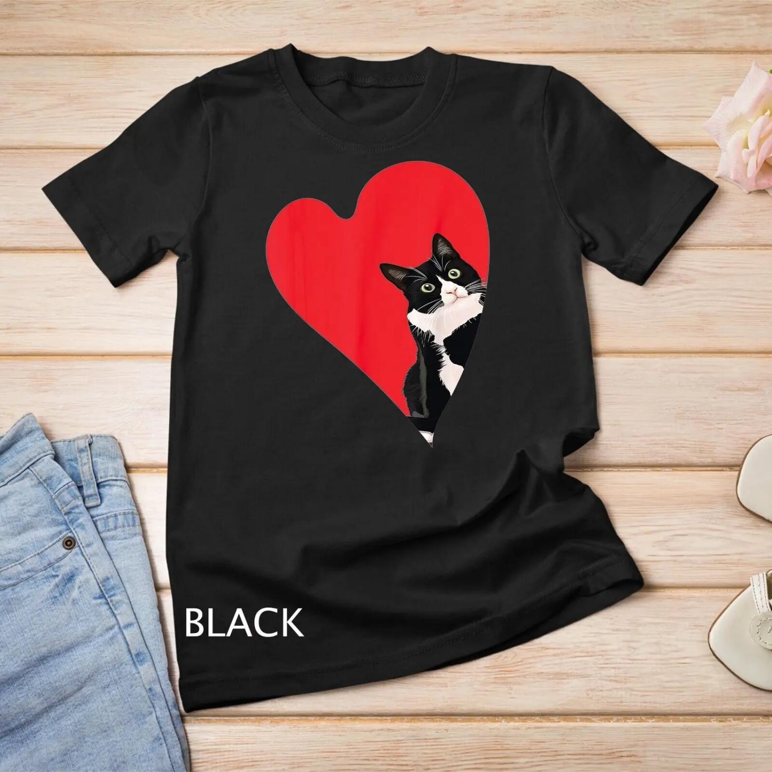 Tuxedo Cat Valentine Heart for Kitten and Animal Lovers T Shirt S чёрный