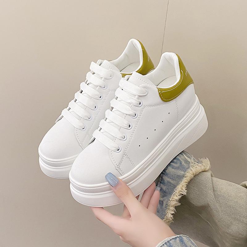 2025 Spring and Autumn New Popular Fashion Little White Shoes Women's Versatile Small Inner Height Increase 7cm Sports and Leisure Board Shoes