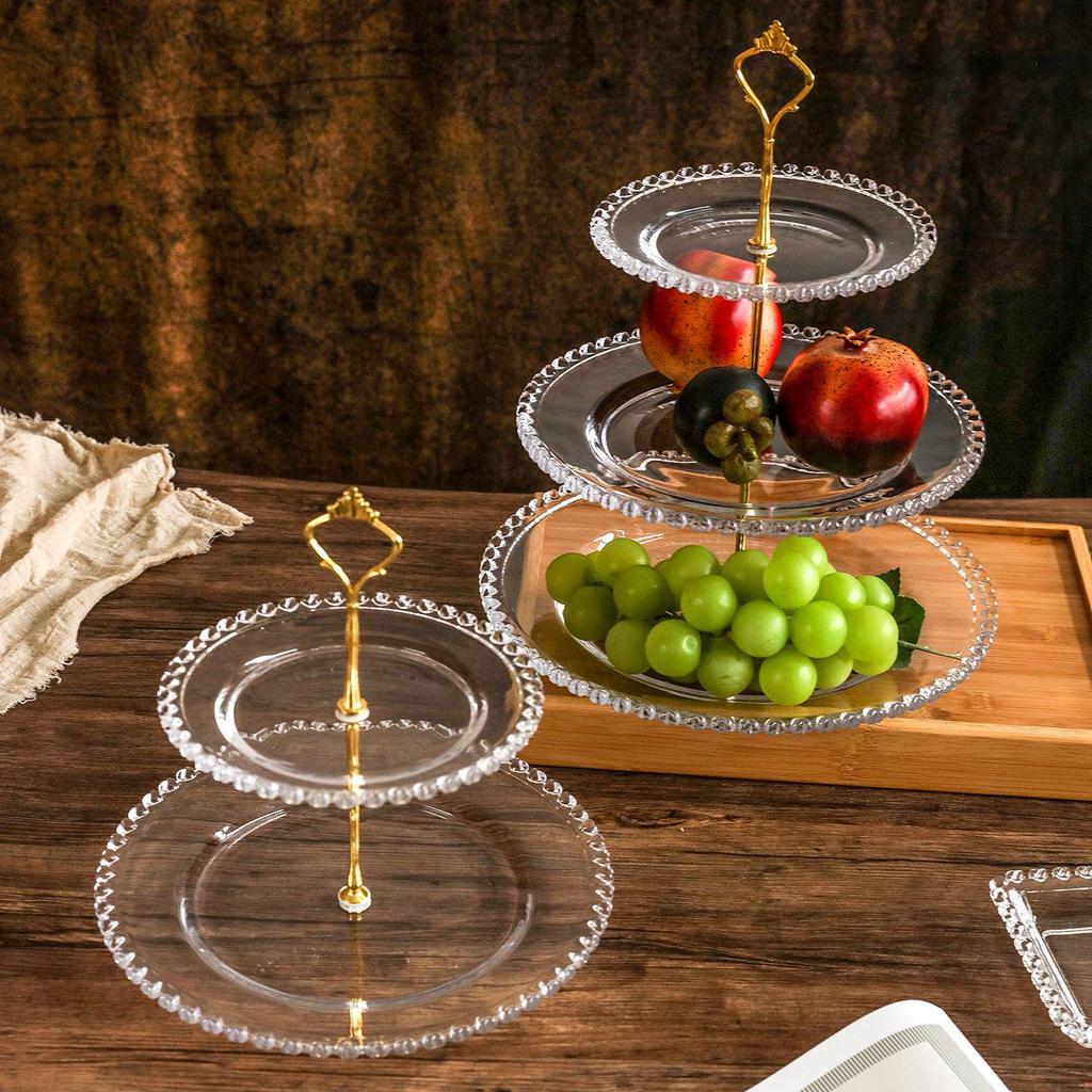 Elegantní skleněný vícepatrový stojan na dezerty a svačiny