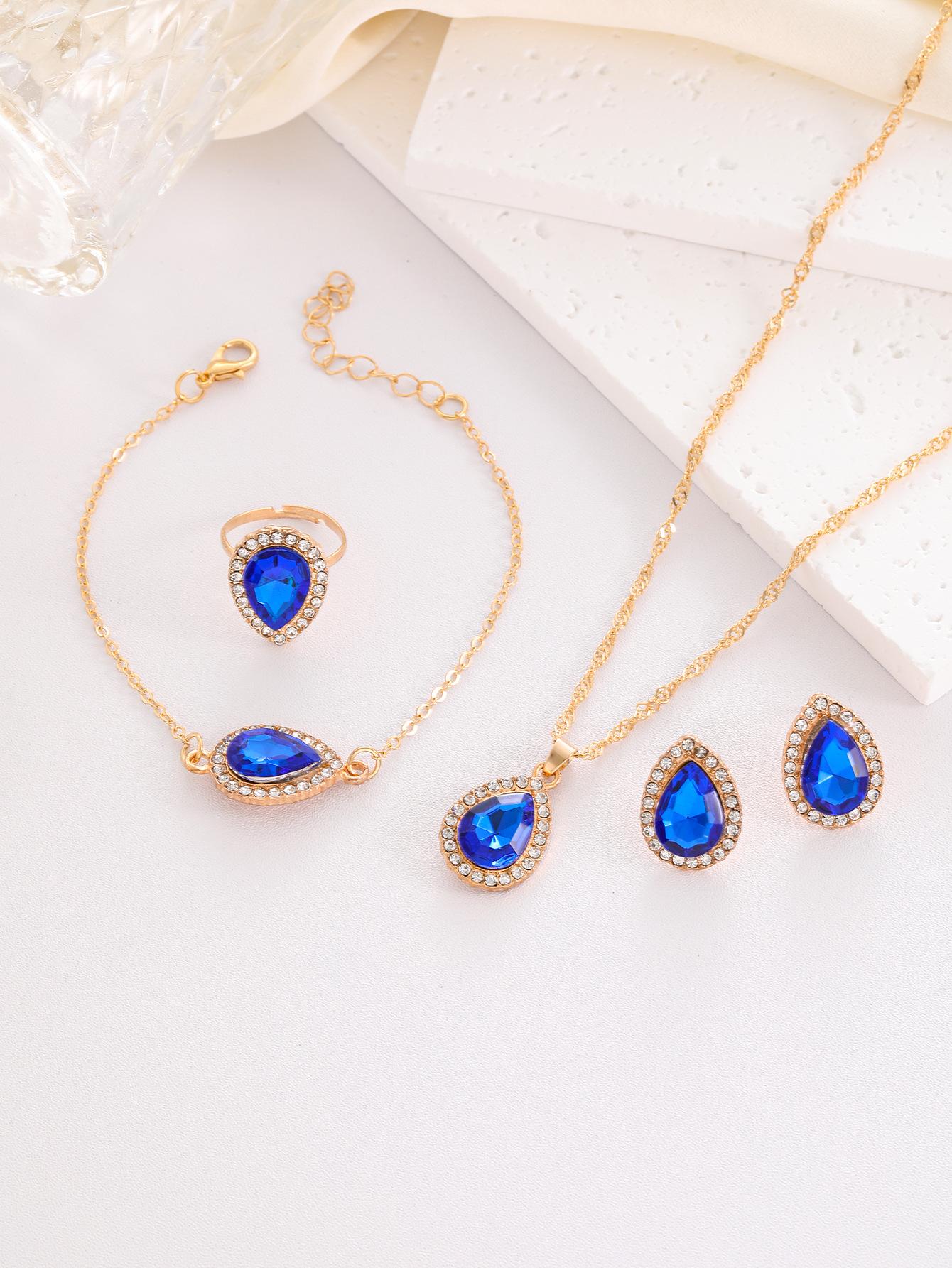 

Luxury Bridal Crystal Necklace Earrings Ring Set Elegant Wedding Jewelry For Bride Bridesmaid Party Accessories