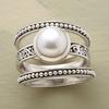 Luxury Ring with Retro Shiny White Imitation Pearl Shape Aristocratic Women'S Banquet Cocktail Personalized Ring Jewelry