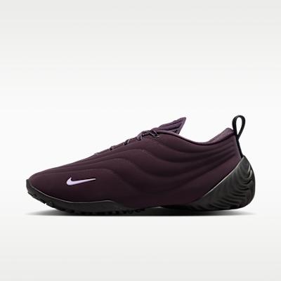 Nike Astra Ultra Port Wine Black (Women s) 37.5