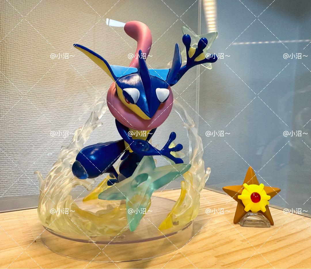 

[USED] Pokemon Figure Greninja Water Shuriken