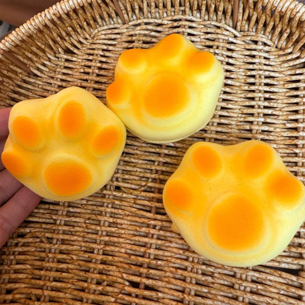 Stress Relief Squeeze Toy Slow Cat Paws Bread Squeeze Toy Super Soft Fidgets Toy Simulated Venting Stress Relieving Toy