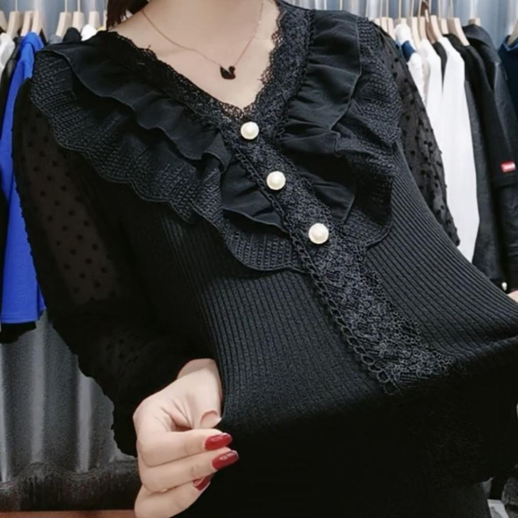 Versatil și elegant: Top ușor cu mânecă lungă, cu guler din dantelă