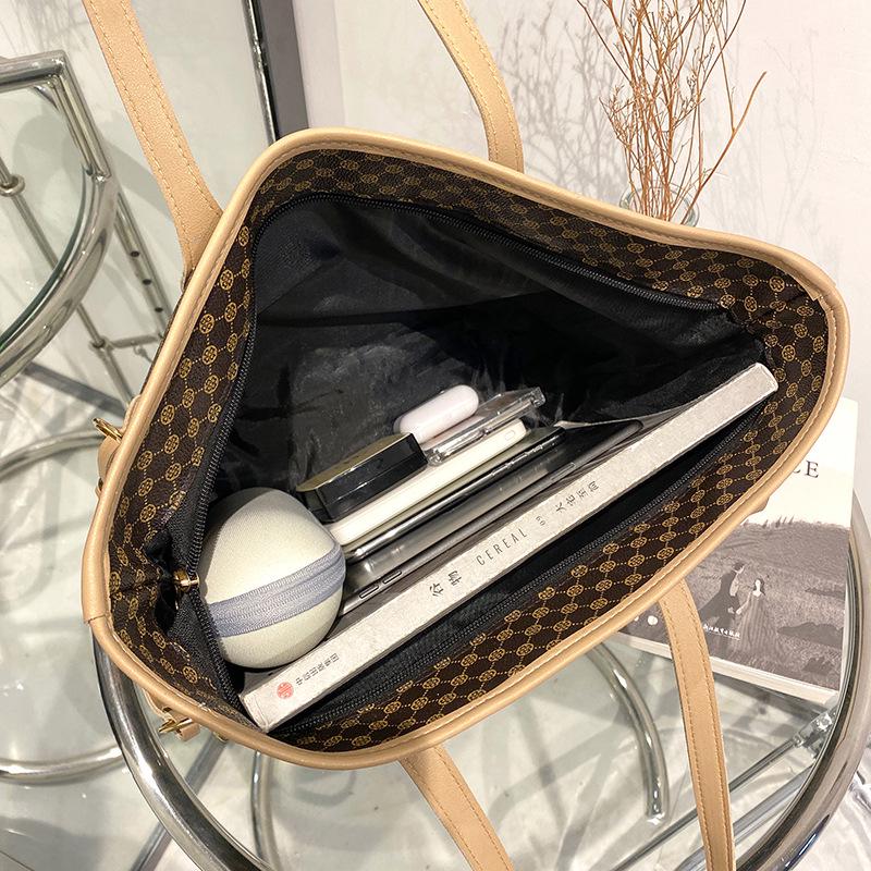 2023 Retro Bedruckte Damen Schulter-Tragetasche mit großem Fassungsvermögen