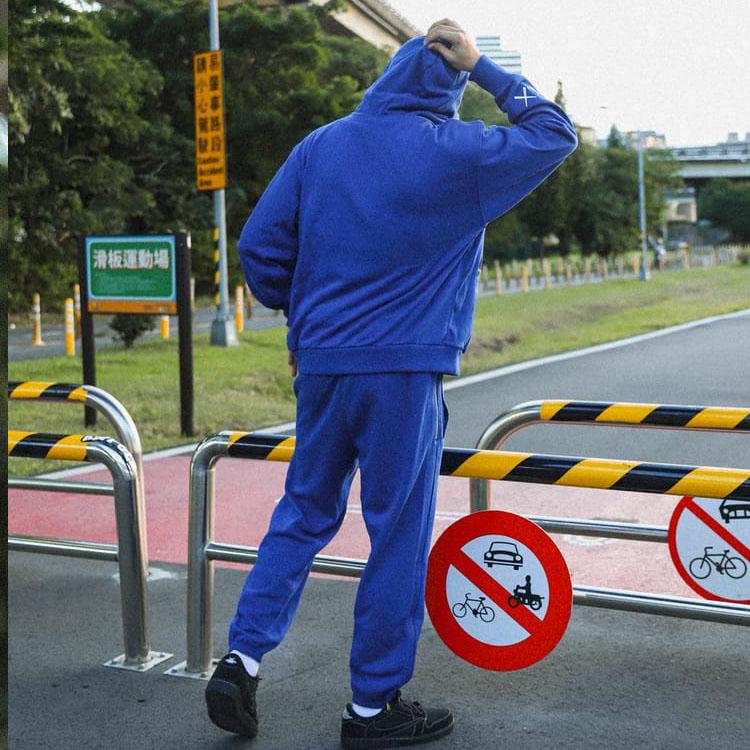 Nike X Kaws NBA City Edition Brooklyn Nets 2023-24 Hooded Sweatshirt Men Tops Lamp-Grass-Blue FB4441-495