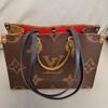 [Pre-Owned] Louis Vuitton Onthego MM 'Brown Giant Monogram/Brown Monogram Reverse Canvas' - Very Good #8PEVEW