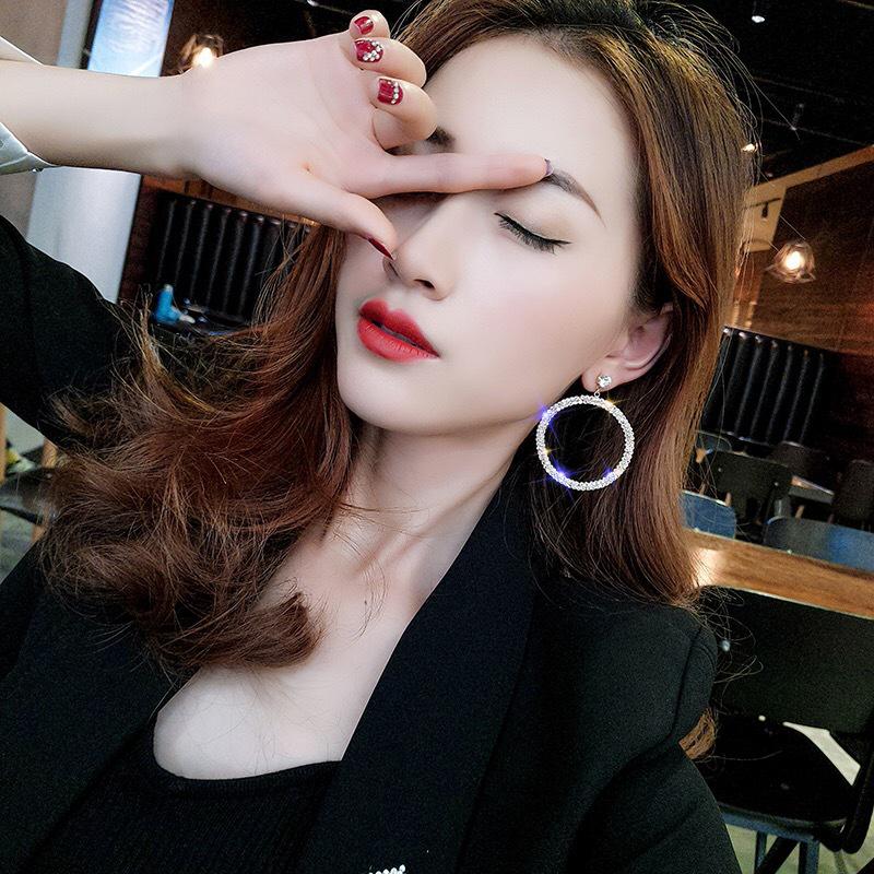 Luxury Crystal Rhinestone Long Tassel Clip Earrings for Women Bridal Non Pierced Dangling Circle Earrings Party Wedding Jewelry