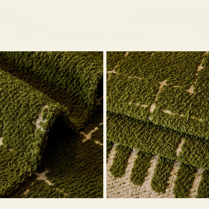 Four Season Universal Striped Sofa Blanket Thick Plush Anti Slip Sofa Covers Home Decoration Straight Sofa Seat Cushion Couch Pad