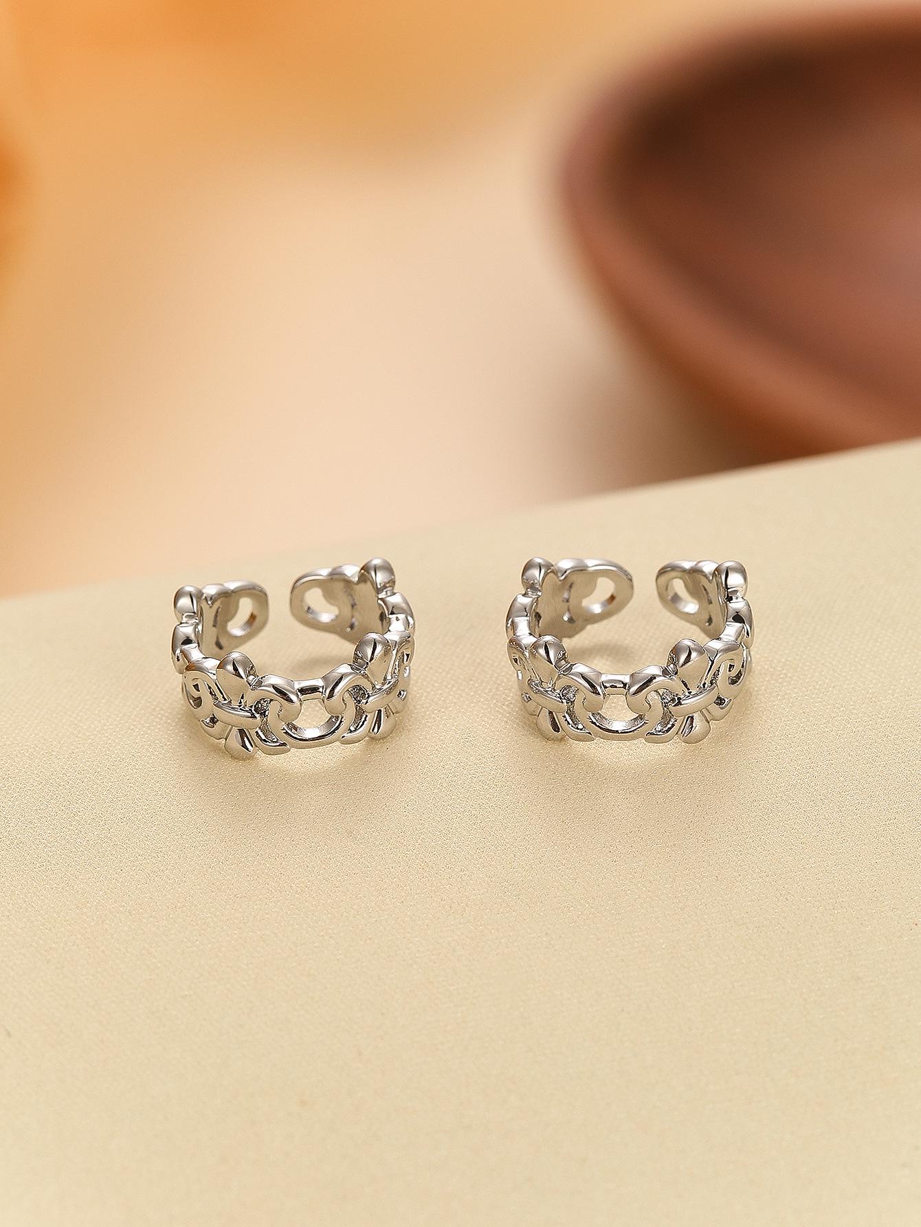 

Минималистичный дизайн Необычный полый цепной гирляндный кафф для уха (Нет пирсинга) для женщин