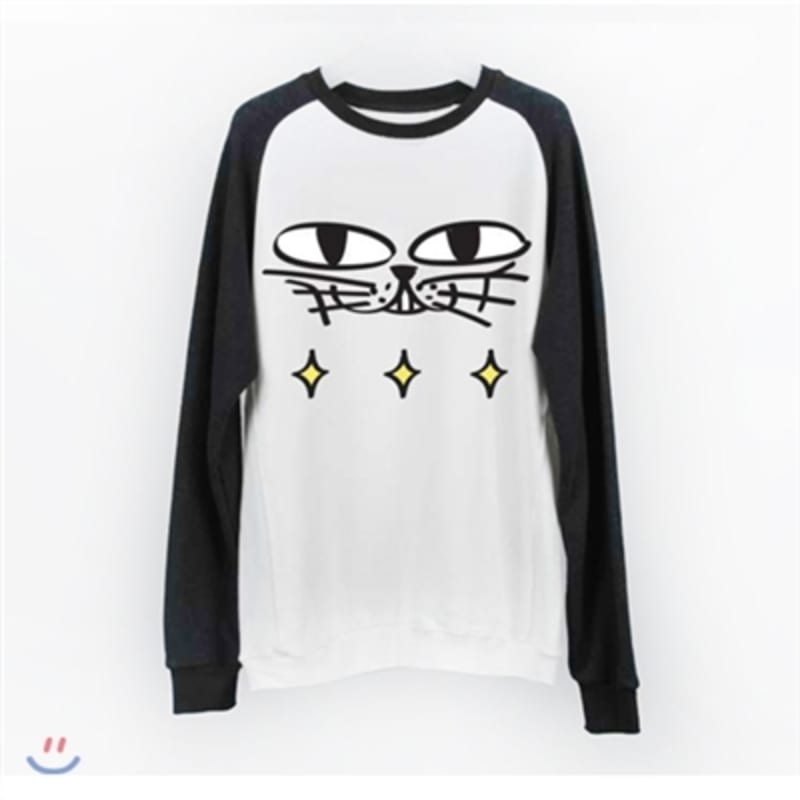 

OKCAT Face Nagrang T-shirt (Free size)