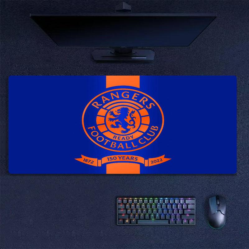 Tapis de Souris Rangers FC, Grand Tapis de Bureau pour Gaming, Tapis de Souris XXL Antidérapant pour Ordinateur Portable & Tablette, Tapis de Jeu pour Mini PC avec Bords Cousus