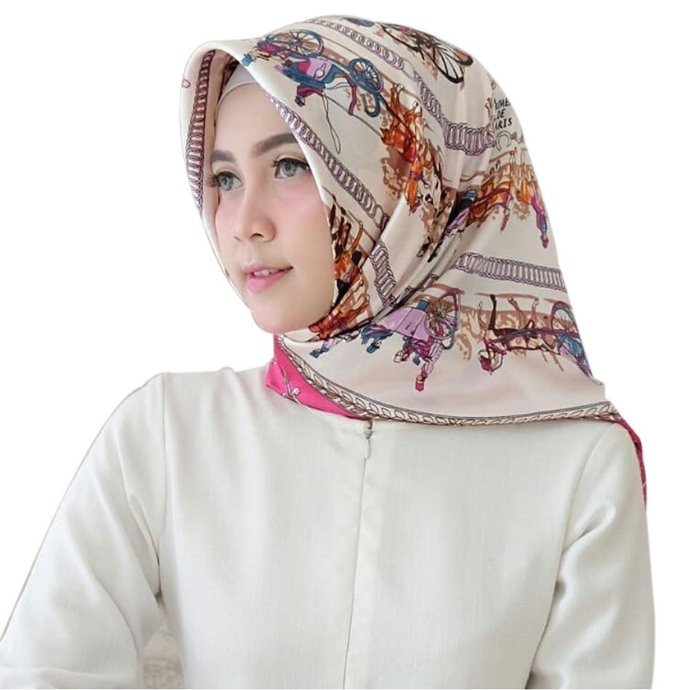 Printed square scarf Clearance