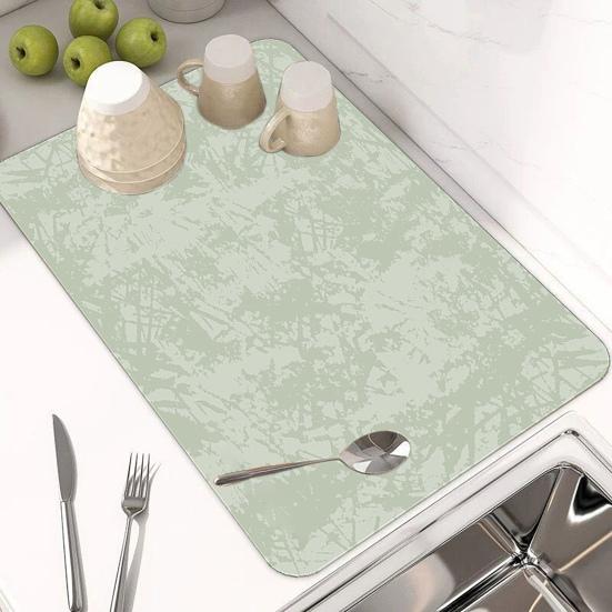 Dish Drying Mat for Kitchen Counter Non-Slip Absorbent Draining Mat Eco-Friendly Heat Resistant Dish Drying Pad for Sinks Draining Racks