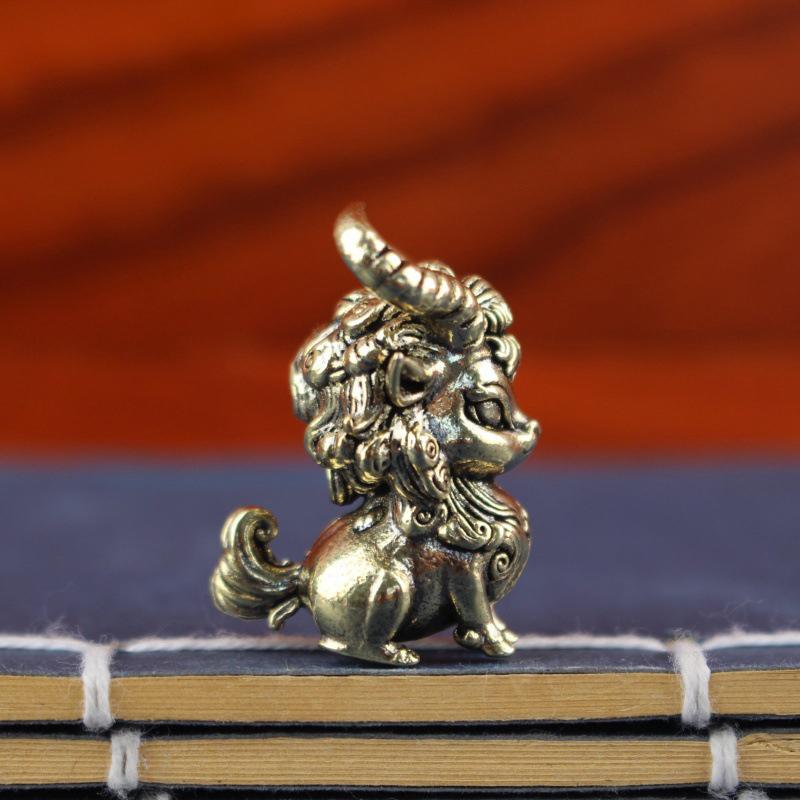 Mini Messing Chinesische Qilin Figuren Mit Exquisiten Geschnitzten Details Perfekt Für Home Office Schreibtisch Dekoration Sammlung Geschenk