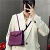 Yi Jinyuan Tanztasche Damen Anemone Lila Quadratisch 2022 Modisch Allround-Schulter Kelli Crossbody