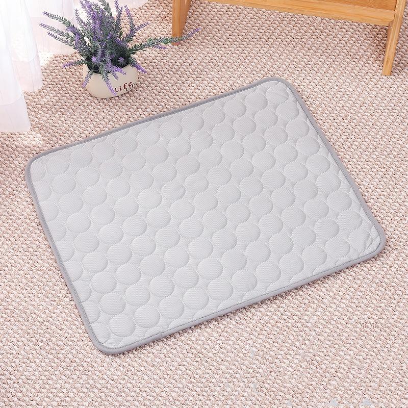 Self Cooling Dog Mat Summer Ice Silk Pet Cold Bed Washable Anti-Scratch Pad for Small Medium Large Dogs And Cats for Sofa Floor