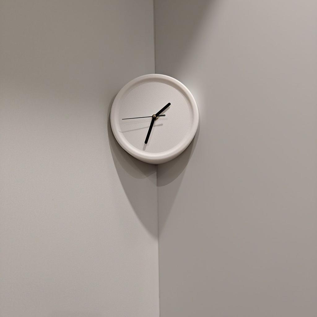 BEPAN Decorative Clock No Punching Inner and Outer Corners Living Room Simple Silent Wall Clock Sense of Technology Art Decoration