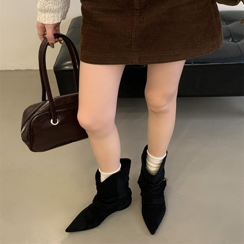 Niche cat and western boots women's folding and piling boots autumn and winter new fashion temperament versatile short boots