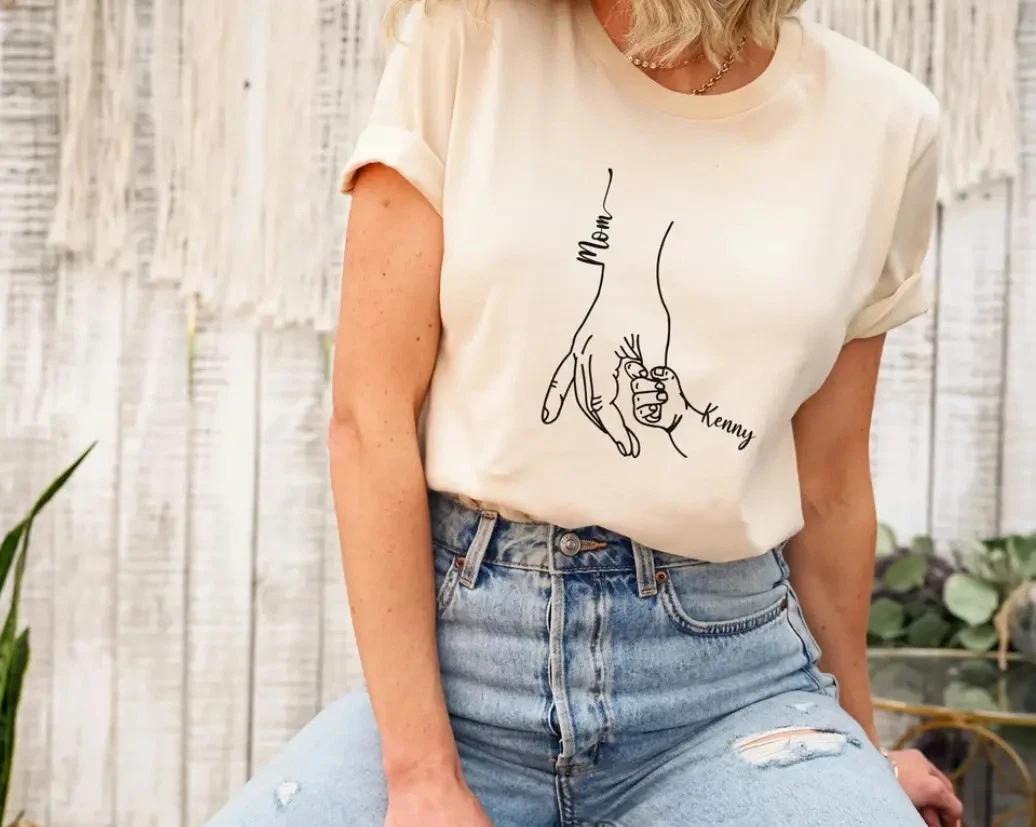 Custom Mom  Shirt From Children, Personalized Mom & Kids Hands  Shirt, S