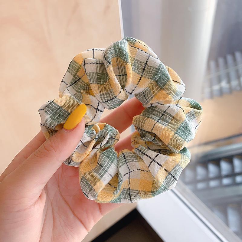 Korean Style Spring/Summer Floral Intestine Hair Scrunchie for Women – Elegant Ponytail Tie and Mori Girl Accessory.