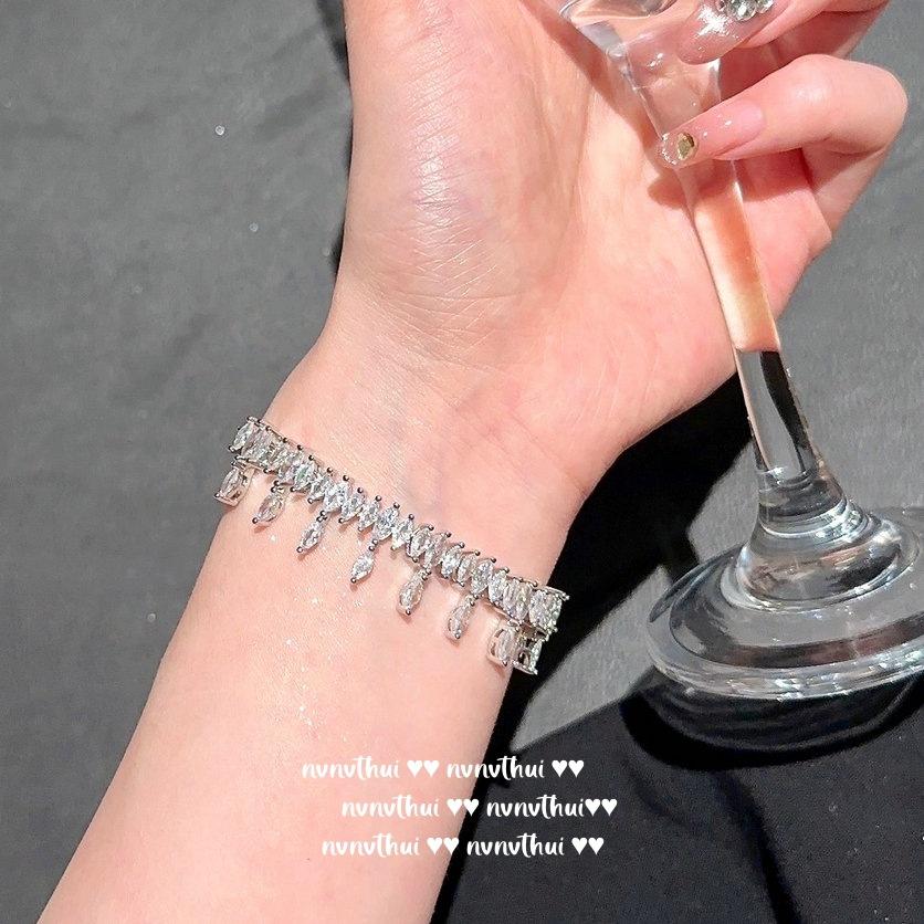 Sparkling Water Drop Gem Necklace, Bright As A Galaxy, Plated With 18K Gold, Meteor Teardrop, Zircon Fringed Bracelet.