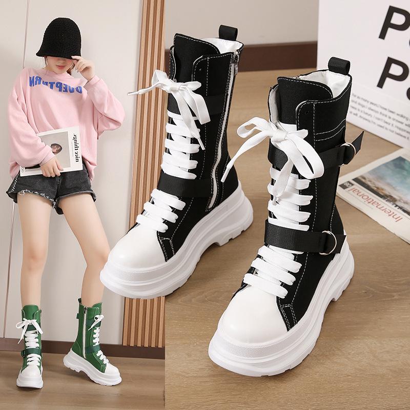 Women's 2026 Autumn/Winter British Style Dr. Martens High-Top Canvas Boots with Thick Sole and Round Toe