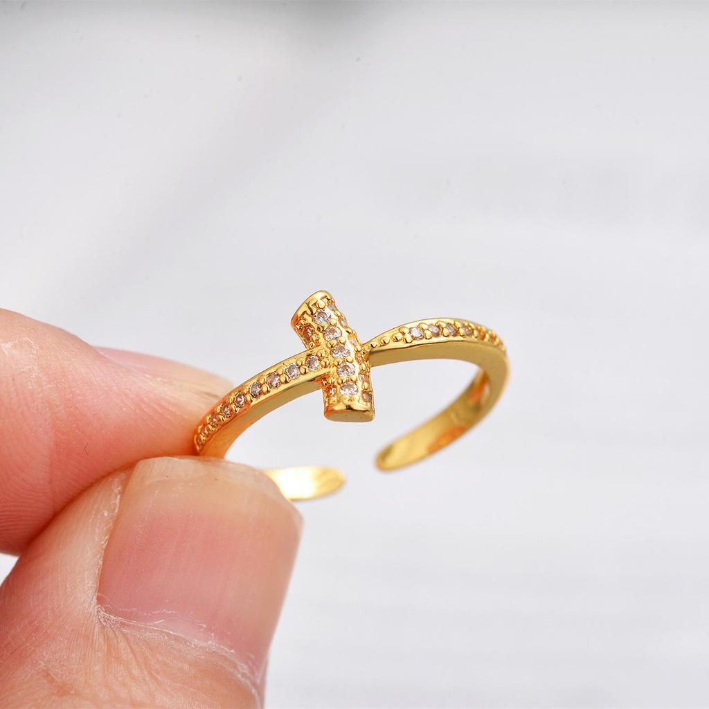 18K Gold Plated Zirconia Cross Bracelet - European & American Style Luxury Jewelry