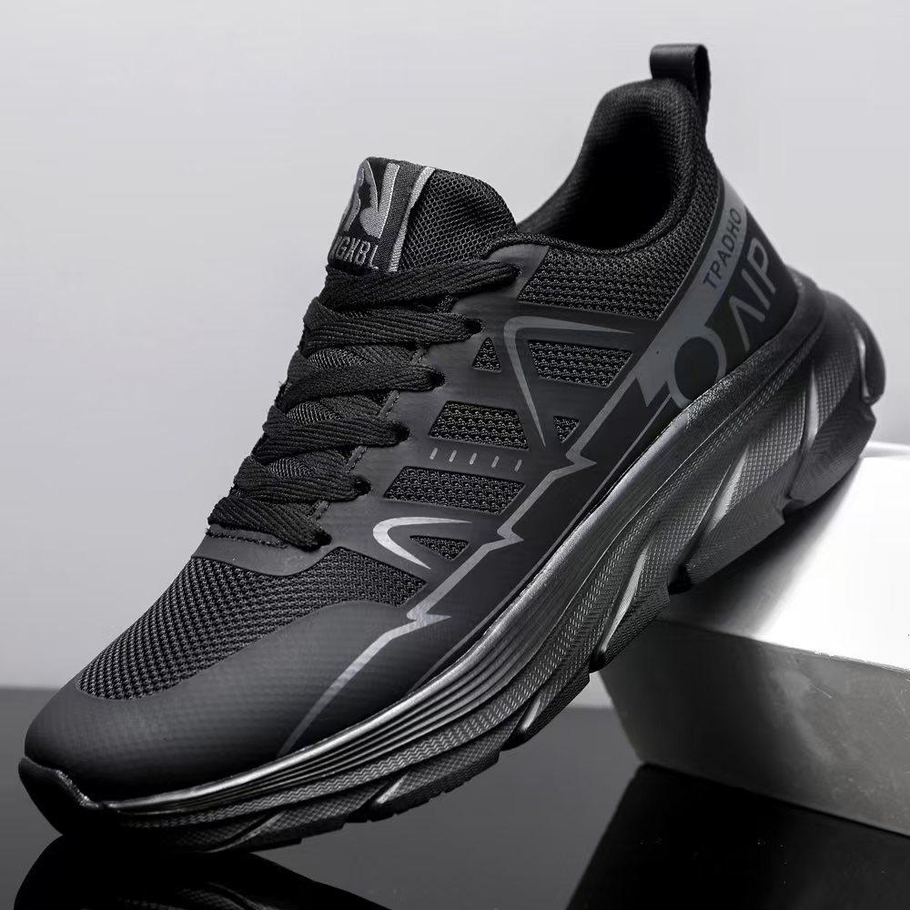 

Couple cold dip running shoes spring and autumn mesh breathable lightweight comfortable casual shoes soft sole rebound outdoor sports shoes 44 черный серый