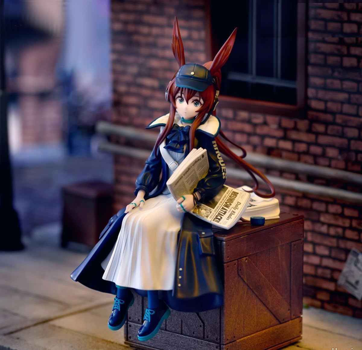 

Arknights Noodle Stopper Figure Amiya Newspaper Delivery Person ver. Official Figure