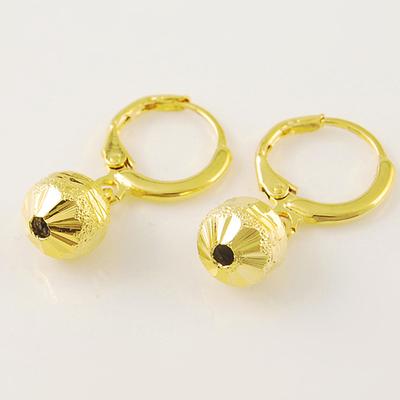 Gloednieuwe mode 24k gouden kleur ronde bal hoepel oorbellen voor vrouwen goud gevulde sieraden