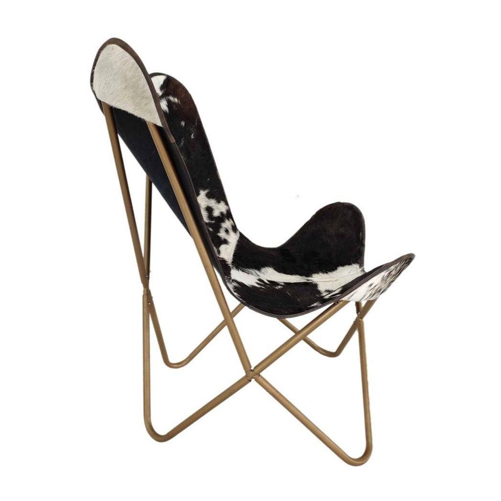 Schwarz-weißer Schmetterlingsstuhl aus echtem Leder mit Haaren und pulverbeschichtetem Eisenständer.