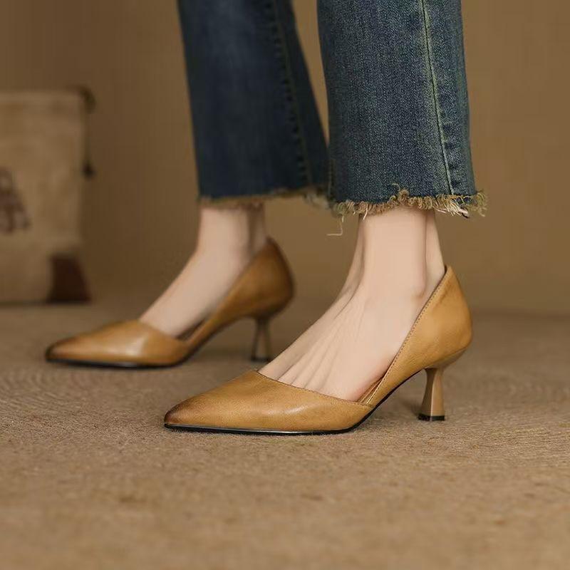 Zapatos de tacón bajo con abertura y temperamento 2025 nuevo retro versátil un solo pedal Zapatos de trabajo franceses tacones altos puntiagudos mujer