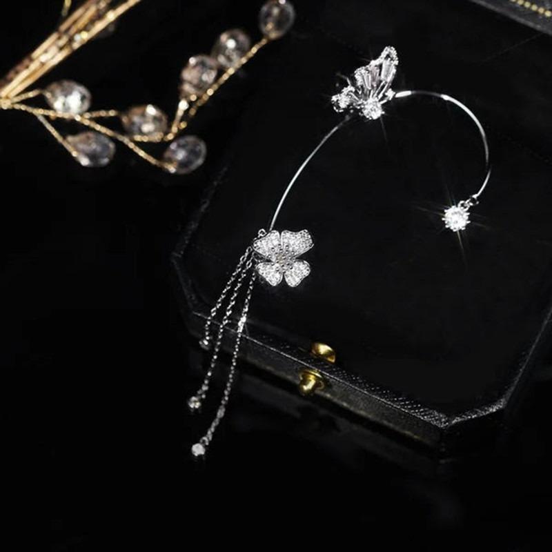 Golden Butterfly Ear Clips with Pendant Diamond Jewelry Gift Wedding Earrings Elegant Handcarved Design Ear Clips Without Piercing