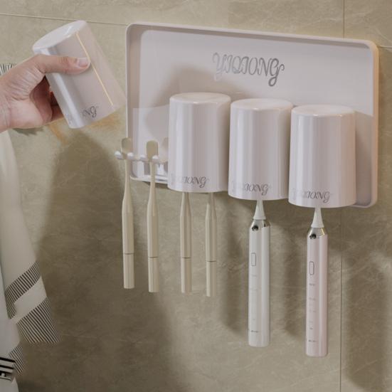 

Настенный держатель для зубных щеток. Подставка для стаканов для полоскания рта. Прочная несущая способность. Простая установка. Самоосушающаяся подставка для зубных щеток.