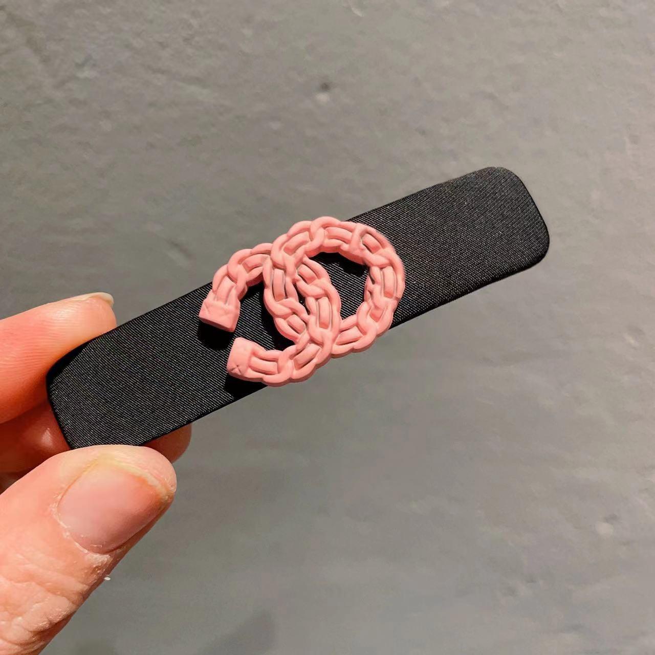 

Весна и лето Xiaoxiang Style заколка BB клип для девочек розовый/чёрный