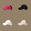 Casquette de baseball tendance 2024 réglable en coton pour femmes avec ouverture pour queue de cheval et protection solaire