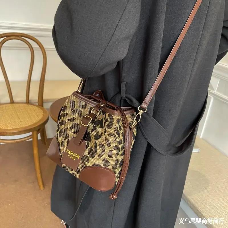 Leopard PU Female Bucket Crossbody Bag Shoulder Bag Women's Handbag Women's Fashion Tote Bag