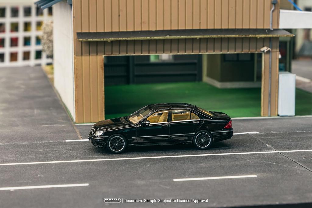 Speedmaster Japan TARMACWORKS Scale Wald Black Finished Model 1/64 Mercedes-Benz S-Class T64G-072-BK