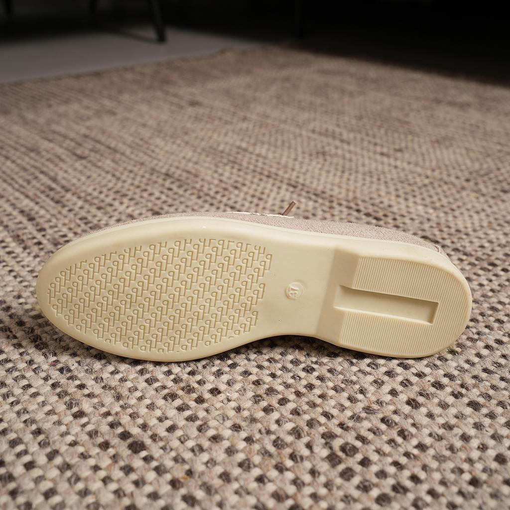Soft Sole Large Size  Shoes Spring and Autumn Casual Doudou Shoes Lazy Shoes Non-slip Comfortable Single Shoes Versatile