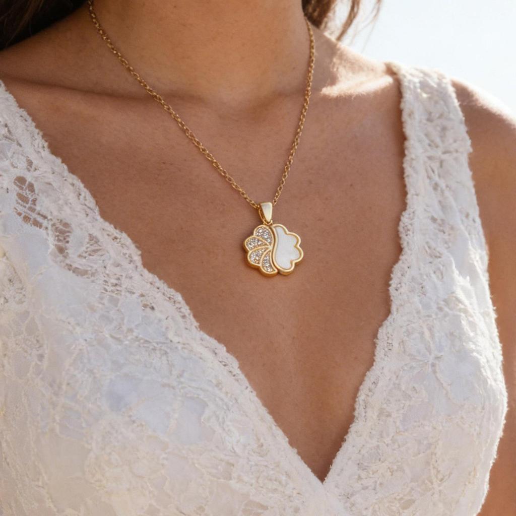 Elegant Commuting Style Cloud Pendant Necklace with White Mother-of-Pearl Base and Zircon Accents for Women