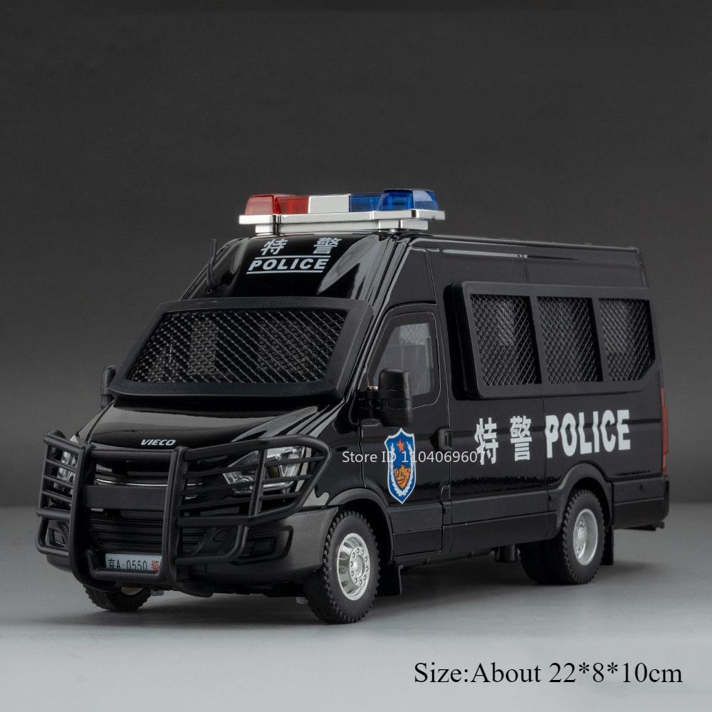 1:24 Ywk Coche de Policía Aleación Fundido a Presión Modelos Gp Juguetes Puertas Abiertas Sonido Luz Retroceso Modelos en Miniatura Adornos Coleccionables Regalos