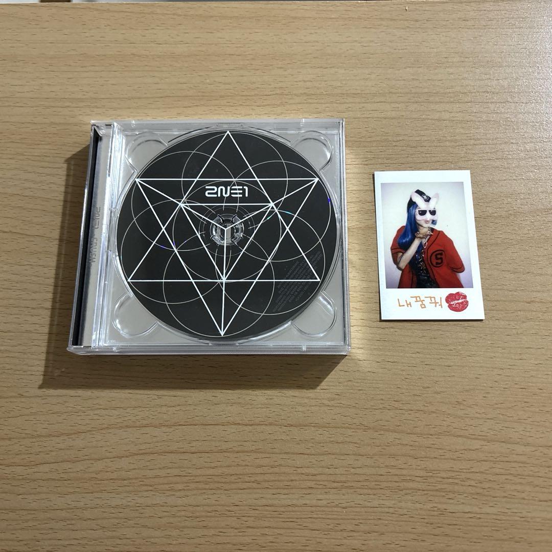 

[USED] 2NE1 Twenty One CRUSH CD with trading card