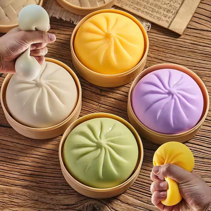 Squeeze Fun Dumpling-shaped Stretchy Toys with Steamer Soft Stress Relief Squeeze Ball Kids Birthday Party Favors Christmas Gift