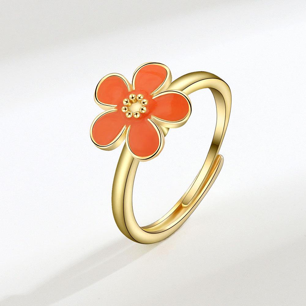 Shining Luminous Creative Rose Rotating Ring Female Delicate and Elegant Gift for Good Friends Fine Workmanship Jewellery Current Fashion Trends